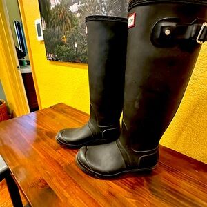 Hunter Wellington boots | women’s US size 7 | black